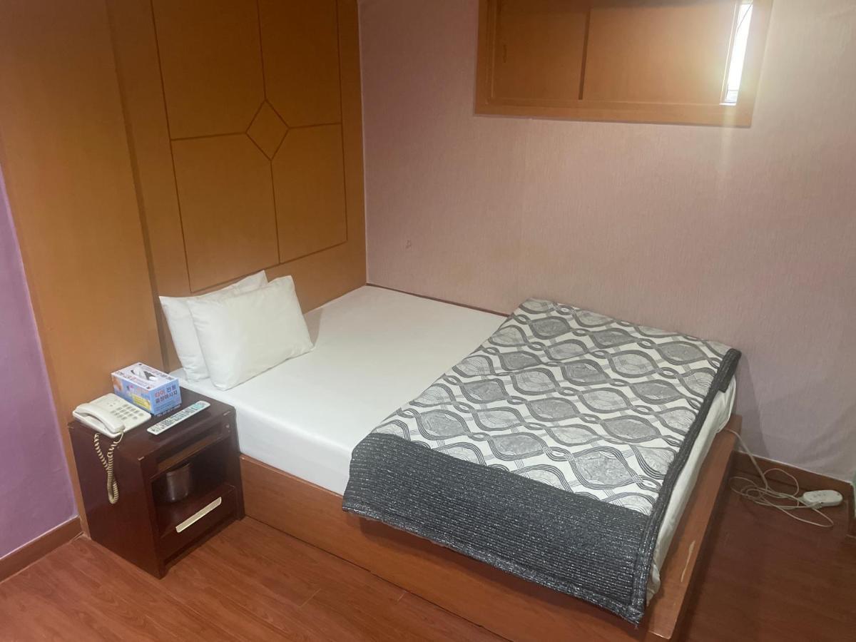 Grace Motel Seul Zewnętrze zdjęcie